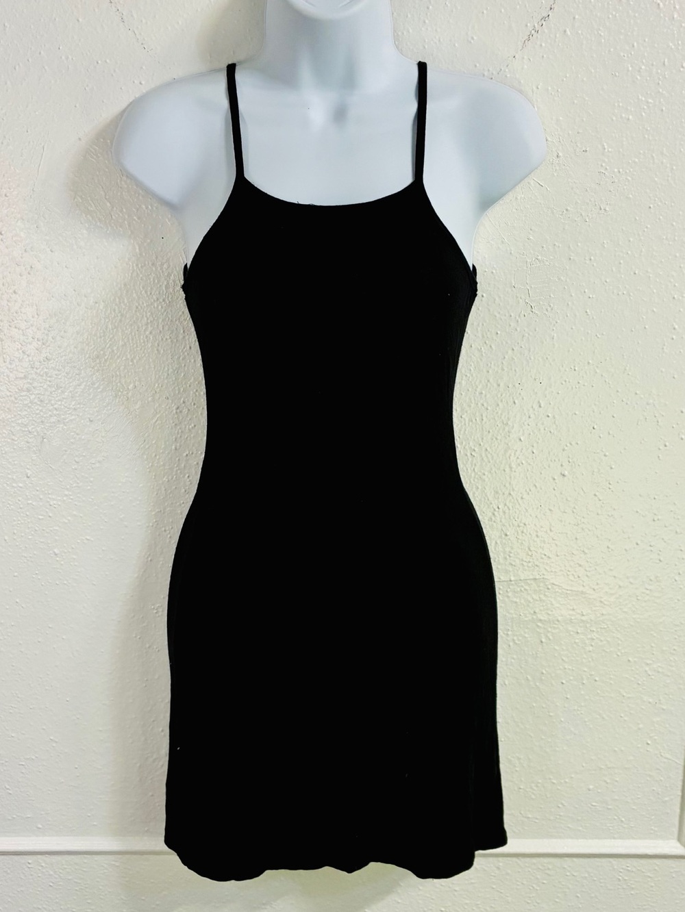 Women’s Black Spaghetti Strap Slip Dress